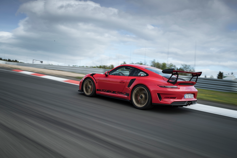 Illustration for article titled The 2019 Porsche GT3 RS Is The Exception To The Rules Of Physics